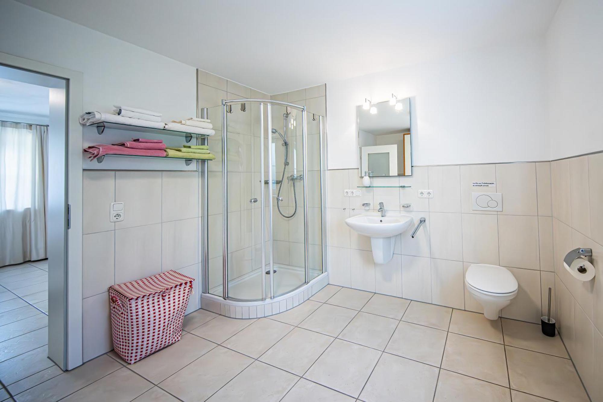 Schoene Ferienwohnung Vor Den Toren Pullman Citys Zwei Aicha vorm Wald Exterior foto